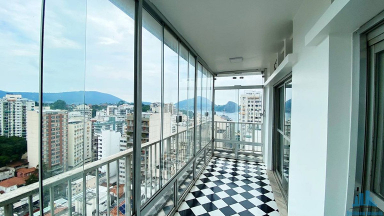 Imagem Cobertura com 4 Quartos à Venda, 180 m² em Icaraí - Niterói Imagem Cobertura com 4 Quartos à Venda, 180 m² em Icaraí - Niterói