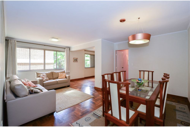 Apartamento com 2 Quartos à Venda, 109 m² em Moema - São Paulo