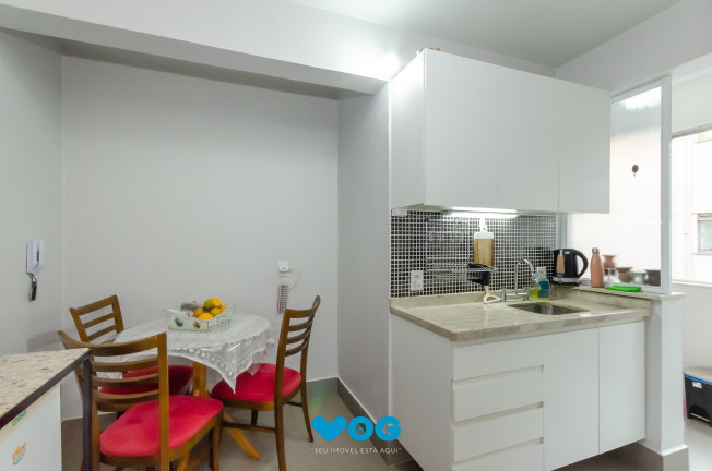 Imagem Imóvel com 2 Quartos à Venda, 71 m² em Petrópolis - Porto Alegre
