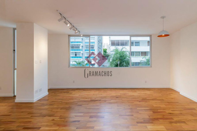 Imagem Apartamento com 3 Quartos à Venda, 130 m² em Higienópolis - São Paulo Imagem Apartamento com 3 Quartos à Venda, 130 m² em Higienópolis - São Paulo