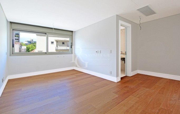 Imagem Apartamento com 3 Quartos à Venda, 388 m² em Moinhos De Vento - Porto Alegre Imagem Apartamento com 3 Quartos à Venda, 388 m² em Moinhos De Vento - Porto Alegre