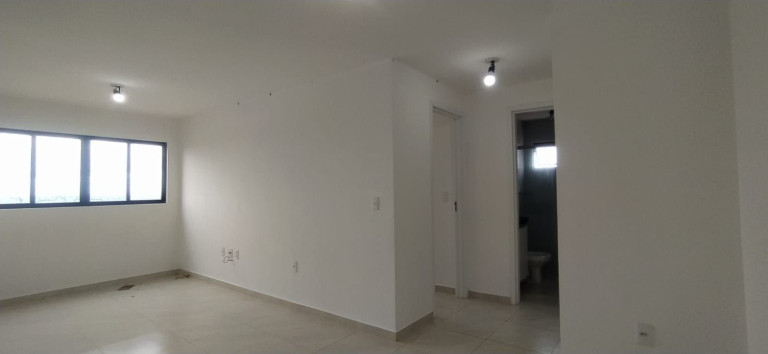 Imagem Apartamento com 2 Quartos à Venda ou Locação, 57 m² em Itararé - Campina Grande