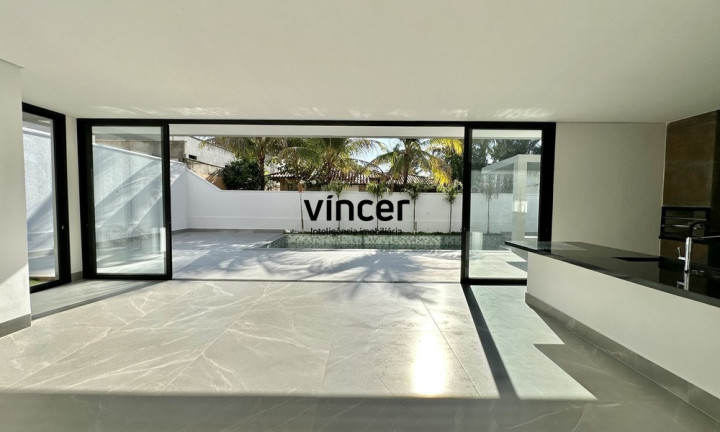 Imagem Casa com 5 Quartos à Venda, 450 m² em Jardins Atenas - Goiânia Imagem Casa com 5 Quartos à Venda, 450 m² em Jardins Atenas - Goiânia
