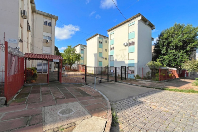 Imagem Apartamento com 3 Quartos à Venda, 60 m² em Santo Antônio - Porto Alegre Imagem Apartamento com 3 Quartos à Venda, 60 m² em Santo Antônio - Porto Alegre