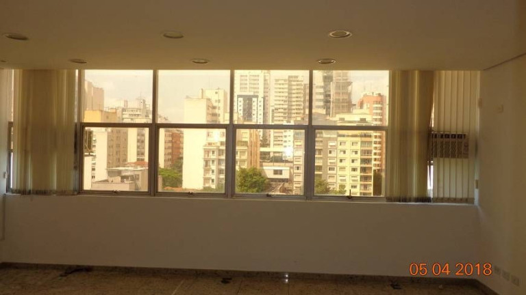 Imagem Sala Comercial à Venda ou Locação, 55 m² em Pacaembu - São Paulo