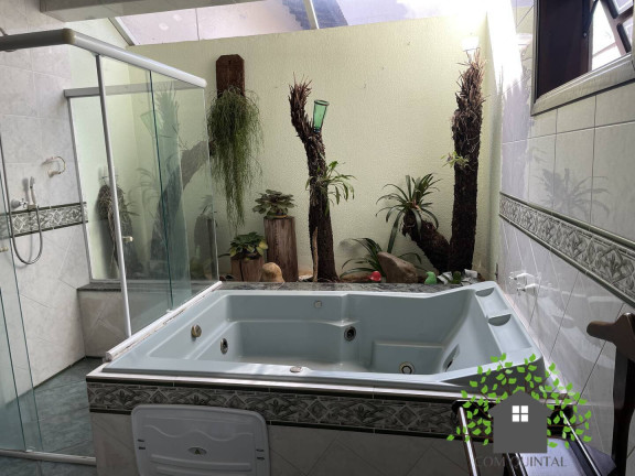 Imagem Casa com 3 Quartos à Venda, 300 m² em Granja Viana - Cotia
