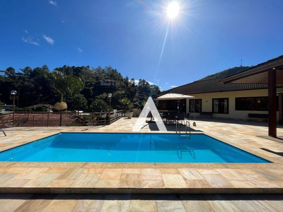 Imagem Casa com 4 Quartos à Venda ou Locação, 700 m² em Albuquerque - Teresópolis Imagem Casa com 4 Quartos à Venda ou Locação, 700 m² em Albuquerque - Teresópolis