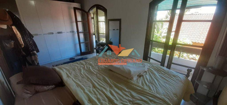 Imagem Casa com 3 Quartos à Venda, 180 m² em Massaguaçu - Caraguatatuba