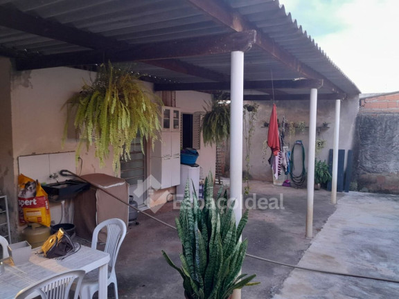 Imagem Casa com 2 Quartos à Venda, 80 m² em Jardim Danúbio - Agudos Imagem Casa com 2 Quartos à Venda, 80 m² em Jardim Danúbio - Agudos