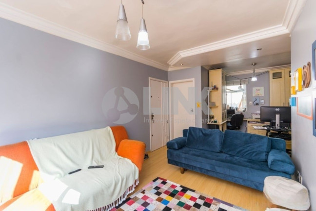 Imagem Apartamento com 2 Quartos à Venda, 70 m² em Mont Serrat - Porto Alegre Imagem Apartamento com 2 Quartos à Venda, 70 m² em Mont Serrat - Porto Alegre