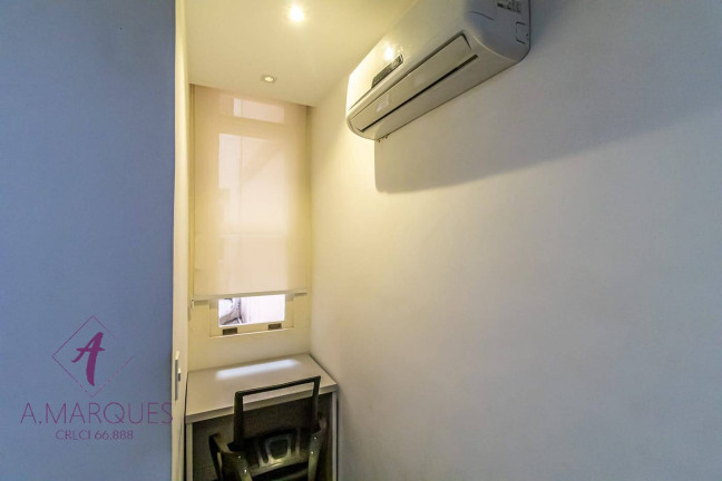 Imagem Apartamento com 2 Quartos à Venda, 80 m² em Copacabana - Rio De Janeiro