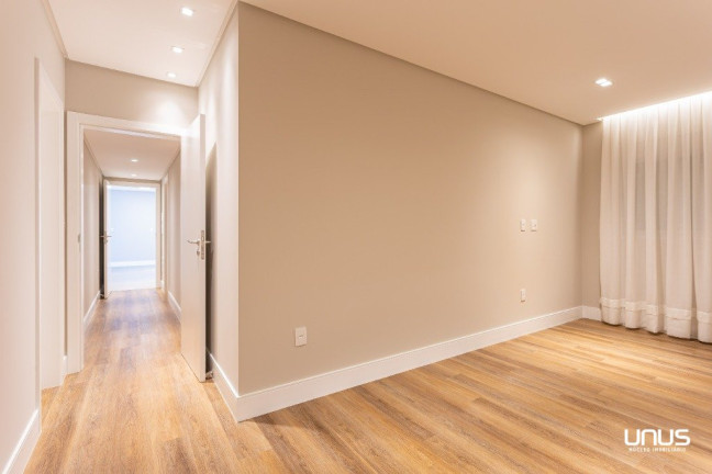 Apartamento com 3 Quartos à Venda, 121 m² em Kobrasol - São José