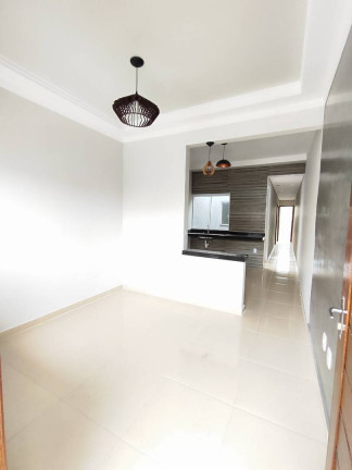 Imagem Casa com 2 Quartos à Venda, em Parque São Bento - Sorocaba Imagem Casa com 2 Quartos à Venda, em Parque São Bento - Sorocaba