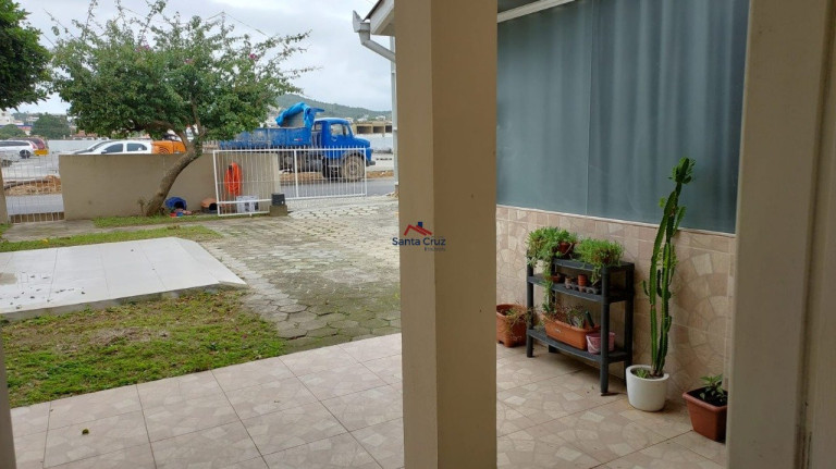 Imagem Sobrado com 4 Quartos à Venda, 234 m² em Ingleses Do Rio Vermelho - Florianópolis Imagem Sobrado com 4 Quartos à Venda, 234 m² em Ingleses Do Rio Vermelho - Florianópolis