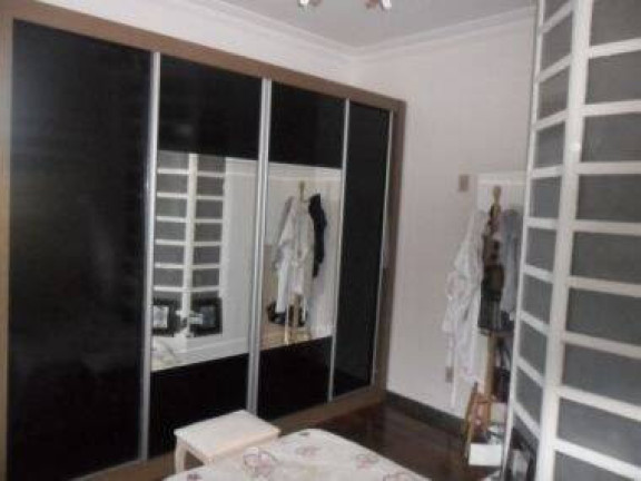 Imagem Casa com 7 Quartos à Venda, 400 m² em Camargos - Belo Horizonte Imagem Casa com 7 Quartos à Venda, 400 m² em Camargos - Belo Horizonte
