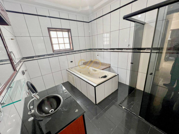 Imagem Casa com 4 Quartos à Venda, 200 m² em Canto Do Forte - Praia Grande Imagem Casa com 4 Quartos à Venda, 200 m² em Canto Do Forte - Praia Grande
