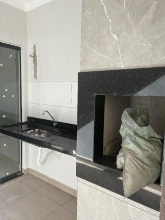 Imagem Casa com 3 Quartos à Venda, 96 m² em Sabará I - Londrina Imagem Casa com 3 Quartos à Venda, 96 m² em Sabará I - Londrina