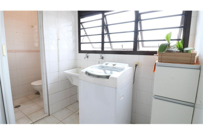 Imagem Imóvel com 2 Quartos à Venda, em Pinheiros - São Paulo Imagem Imóvel com 2 Quartos à Venda, em Pinheiros - São Paulo