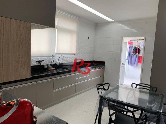 Imagem Casa com 3 Quartos à Venda, 200 m² em Boqueirão - Santos Imagem Casa com 3 Quartos à Venda, 200 m² em Boqueirão - Santos