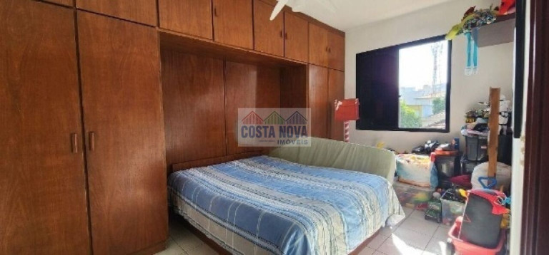 Imagem Casa com 6 Quartos à Venda, 279 m²