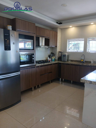 Imagem Casa com 3 Quartos à Venda, 3.000 m² em Viamão Imagem Casa com 3 Quartos à Venda, 3.000 m² em Viamão