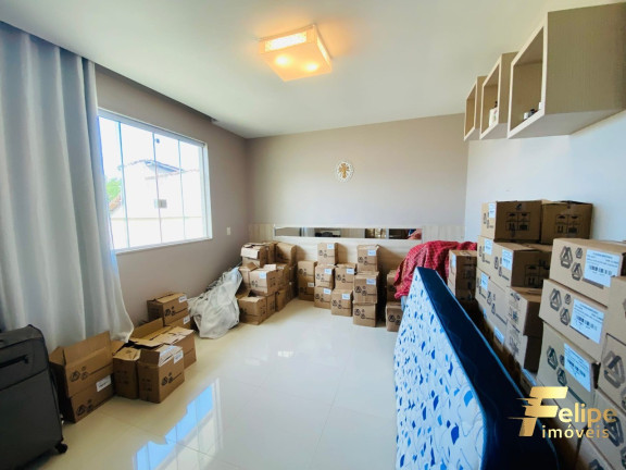 Imagem Casa com 4 Quartos à Venda, 300 m² em São Judas Tadeu - Guarapari Imagem Casa com 4 Quartos à Venda, 300 m² em São Judas Tadeu - Guarapari