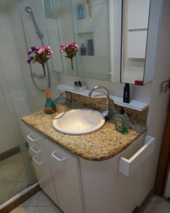 Imagem Imóvel com 2 Quartos à Venda, 70 m² em Santa Rosa - Niterói Imagem Imóvel com 2 Quartos à Venda, 70 m² em Santa Rosa - Niterói