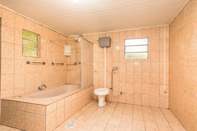 Imagem Chácara com 2 Quartos à Venda, 20.000 m² em Lami - Porto Alegre Imagem Chácara com 2 Quartos à Venda, 20.000 m² em Lami - Porto Alegre