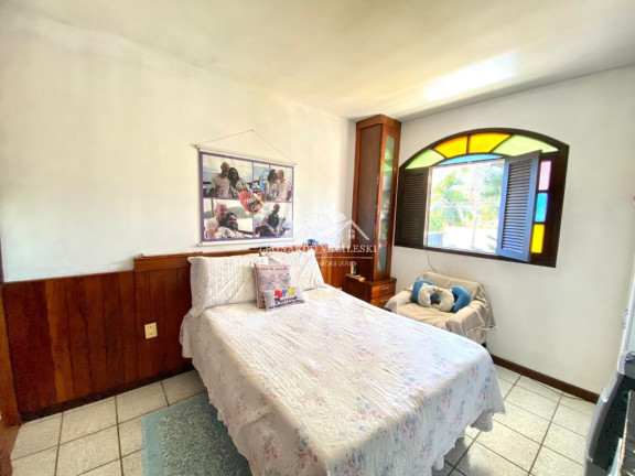Imagem Casa com 4 Quartos à Venda, 150 m² em São Francisco - Serra