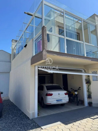 Sobrado com 3 Quartos à Venda, 140 m² em Centro - Barra Velha