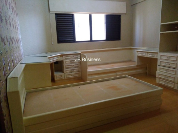 Imagem Imóvel com 3 Quartos à Venda, 219 m² em Zona 03 - Maringá Imagem Imóvel com 3 Quartos à Venda, 219 m² em Zona 03 - Maringá