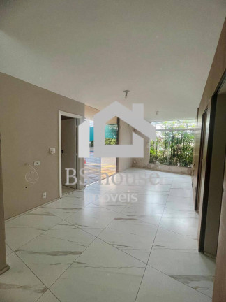 Imagem Casa com 6 Quartos à Venda, 250 m² em Santo Antônio - São Caetano Do Sul Imagem Casa com 6 Quartos à Venda, 250 m² em Santo Antônio - São Caetano Do Sul