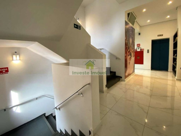 Imagem Sala Comercial à Venda, 1.566 m² em Granja Viana - Cotia