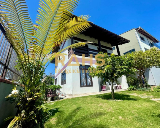 Imagem Casa com 4 Quartos à Venda, 220 m² em Saguaçu - Joinville Imagem Casa com 4 Quartos à Venda, 220 m² em Saguaçu - Joinville