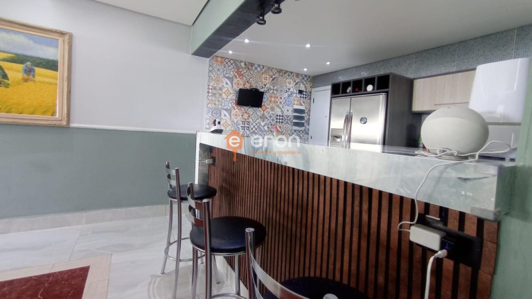 Imagem Apartamento com 3 Quartos à Venda, 158 m²