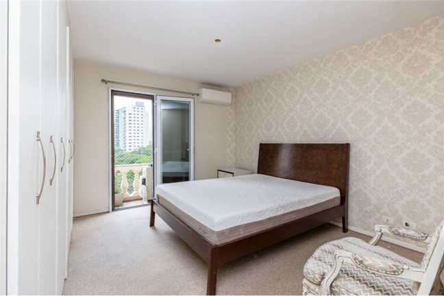 Imagem Apartamento com 4 Quartos à Venda, 150 m² em Moema - São Paulo