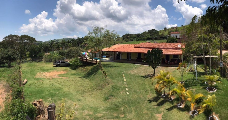 Imagem Chácara com 3 Quartos à Venda, 200 m² em Centro - Paraibuna Imagem Chácara com 3 Quartos à Venda, 200 m² em Centro - Paraibuna