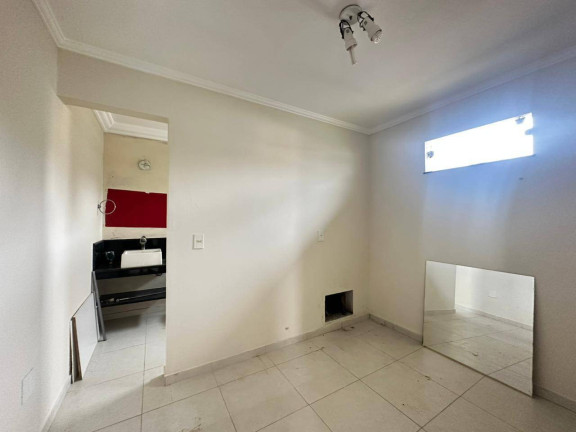 Imagem Casa com 4 Quartos para Alugar, em Outeiro Da Glória - Porto Seguro Imagem Casa com 4 Quartos para Alugar, em Outeiro Da Glória - Porto Seguro