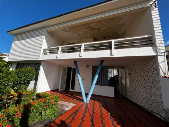 Imóvel com 4 Quartos à Venda, 378 m² em Acupe De Brotas - Salvador