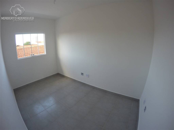 Imagem Casa com 2 Quartos à Venda, 43 m² em Guilhermina - Praia Grande