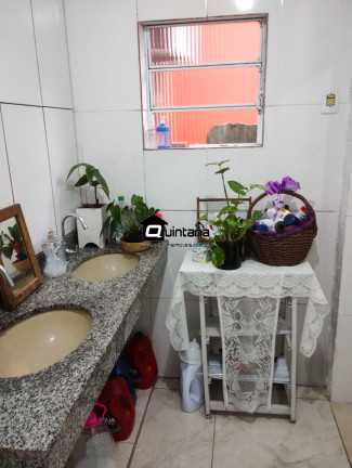 Imagem Sobrado com 3 Quartos à Venda, 300 m² em Três Vendas - Pelotas Imagem Sobrado com 3 Quartos à Venda, 300 m² em Três Vendas - Pelotas