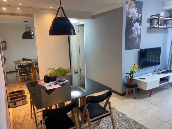 Imagem Imóvel com 4 Quartos à Venda, 198 m² em Pituaçu - Salvador Imagem Imóvel com 4 Quartos à Venda, 198 m² em Pituaçu - Salvador