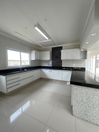 Imagem Casa com 3 Quartos à Venda, 250 m² em Jardim Santa Helena - Bragança Paulista