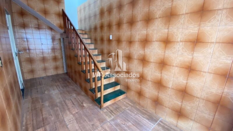 Imagem Casa com 4 Quartos à Venda, 480 m² Imagem Casa com 4 Quartos à Venda, 480 m²