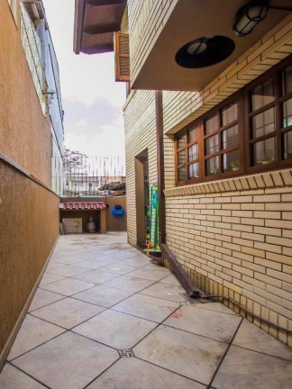 Imagem Casa com 3 Quartos à Venda, 166 m² em Jardim Itu - Porto Alegre
