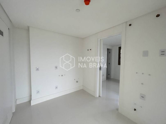 Imagem Apartamento com 4 Quartos para Alugar, 257 m² em Centro - Balneário Camboriú