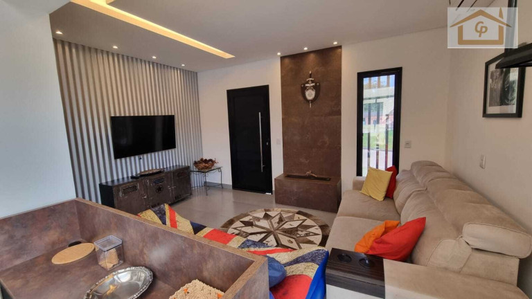 Imagem Casa com 5 Quartos à Venda, 125 m² em Cotia Imagem Casa com 5 Quartos à Venda, 125 m² em Cotia
