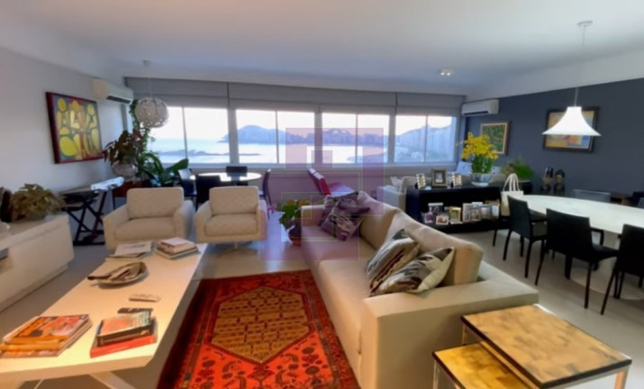 Imagem Apartamento com 4 Quartos à Venda, 317 m² em Pitangueiras - Guarujá Imagem Apartamento com 4 Quartos à Venda, 317 m² em Pitangueiras - Guarujá