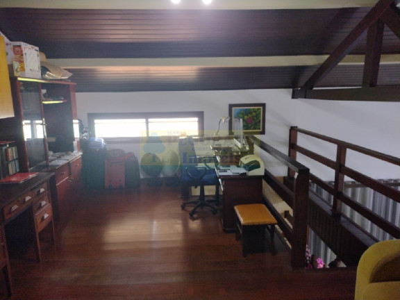 Imagem Casa com 3 Quartos à Venda, 345 m² em Martim De Sá - Caraguatatuba Imagem Casa com 3 Quartos à Venda, 345 m² em Martim De Sá - Caraguatatuba