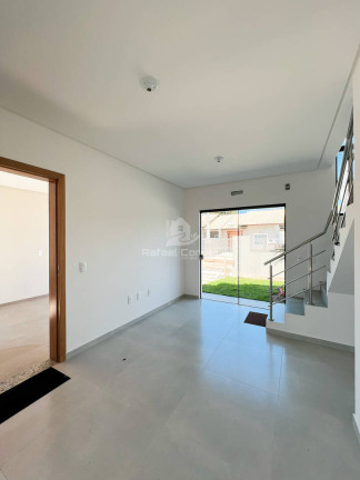 Imagem Sobrado com 3 Quartos à Venda, em Itacolomi - Balneário Piçarras Imagem Sobrado com 3 Quartos à Venda, em Itacolomi - Balneário Piçarras